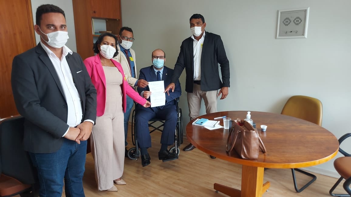 Vereador Joaquim vai a Brasília em busca de Ambulância UTI para o município