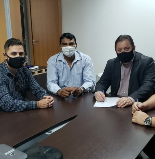 Campo Novo é contemplado com motoniveladora do Programa Mais MT